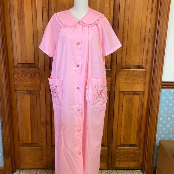 Vintage Long Kodel/Polyester Maxi Housecoat Pink Size 40